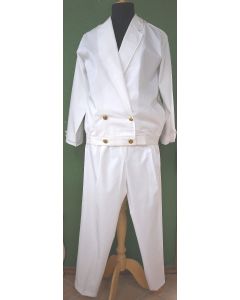 Hvidt Vintage sæt i to dele fra den danske Systue Tage Vanggaard i Århus, og af mærket Right-on, fra 80erne. Ubrugt