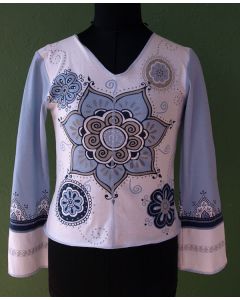 Flot bluse med trompetærmer fra Crisp i str. 38, ubrugt