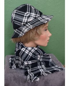 Vintage hue og halstørklæde fra Ingeborg Larsen, ubrugt