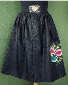 Vintage nederdel med prægede blomster, str. 36/38, fra 80erne