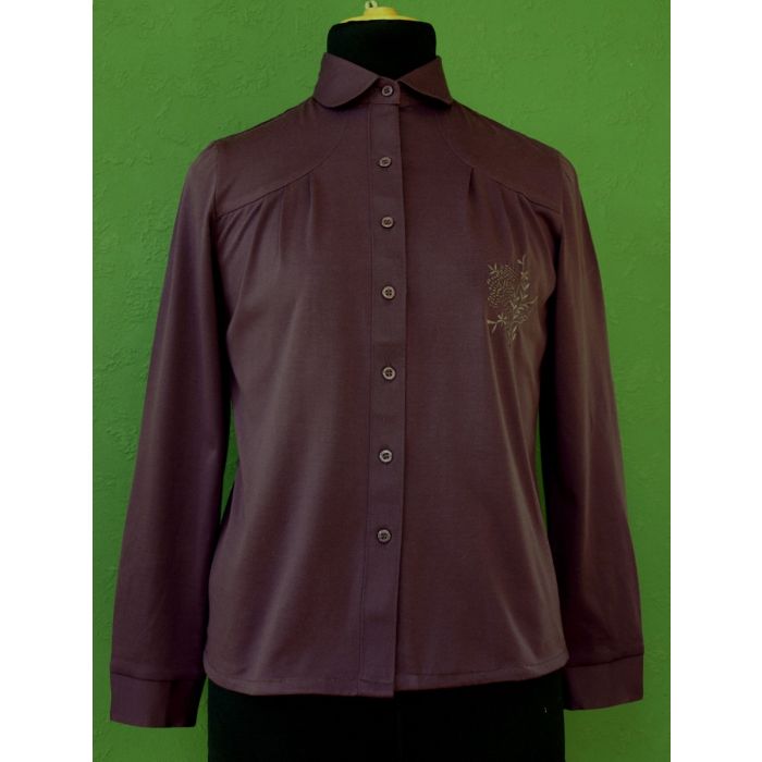 Auberginefarvet vintage skjortebluse af mærket Festival, str. 38, 70erne