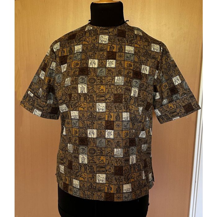 Vintage bluse i brune nuancer og mange motiver, str. 40. Ubrugt