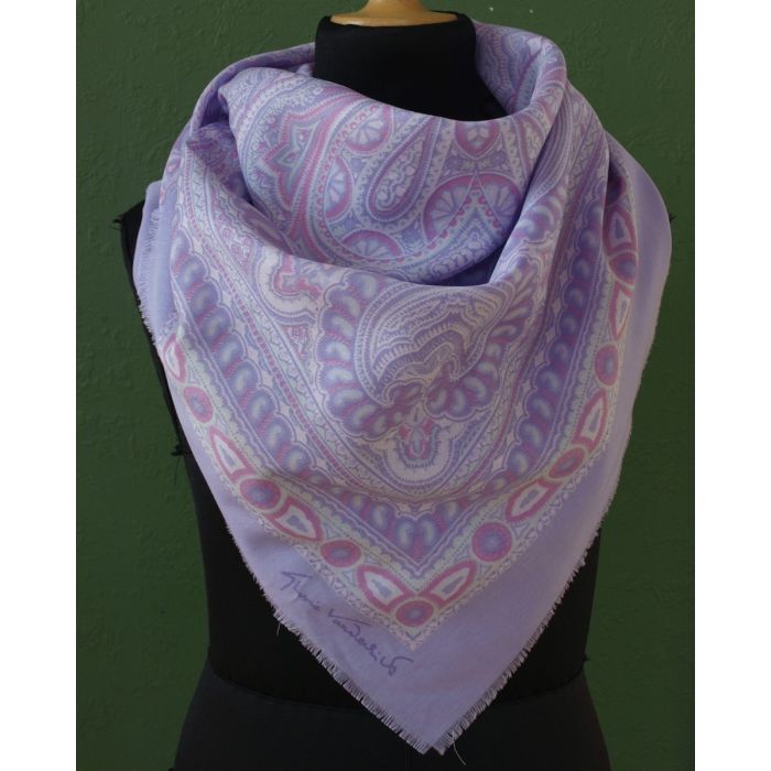 Lyslilla Vintage tørklæde fra Gloria Vanderbilt, ubrugt