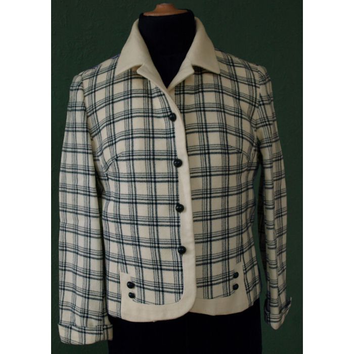 Råhvid vintage jakke med blå tern. En Ravens Modell fra Magasin, str. 38, ubrugt