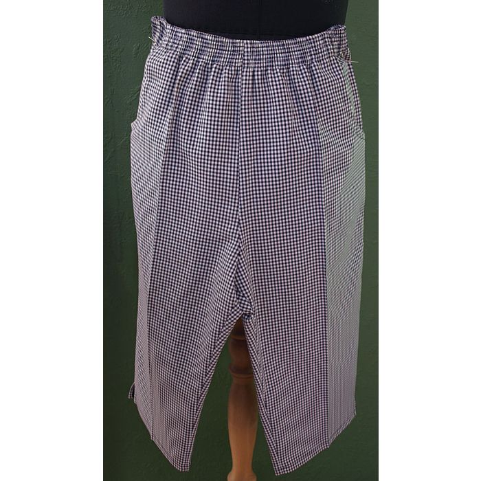 Sort og hvid ternede shorts med lange ben, str. M, ubrugte