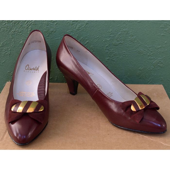 Bordeaux farvet sko fra Oswald. Str. 38½