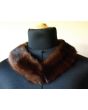 Brun vintage krave i mink, 50s, velholdt
