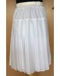 Hvid, plisseret vintage nederdel fra Eurofashion, str. 38, her set bagfra