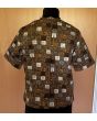 Vintage bluse i brune nuancer og mange motiver, str. 40, her set bagfra