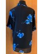Sort skjortebluse med bl blomster fra Michael Gold, str. M, her set bagfra