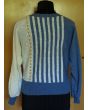 Vintage strikbluse med flagermusærmer fra Bani, Made in Denmark, str. 38, her set bagfra